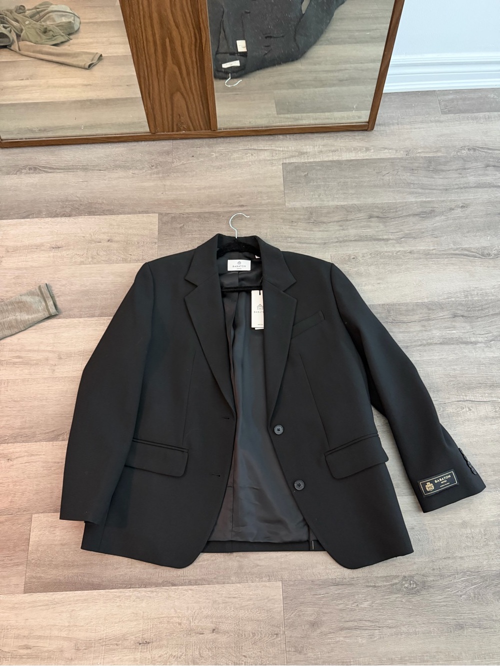 Babaton Black Single-Button Tailored Blazer